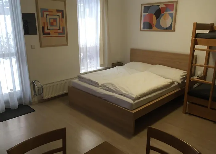 Family Resident S Terasou, Garazi, Kuchynskou Linkou, Vhodne I Pro Rodiny S Detmi, U Sjezdovky Pro Deti, Bobove Drahy, Free Garage, Free Wifi, Vyhled Do Zahrady S Posezenim Na Terase, Detske Hriste V Arealu *
