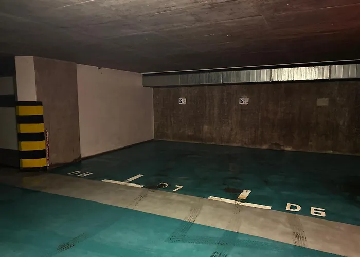 Family Resident S Terasou, Garazi, Kuchynskou Linkou, Vhodne I Pro Rodiny S Detmi, U Sjezdovky Pro Deti, Bobove Drahy, Free Garage, Free Wifi, Vyhled Do Zahrady S Posezenim Na Terase, Detske Hriste V Arealu Harrachov
